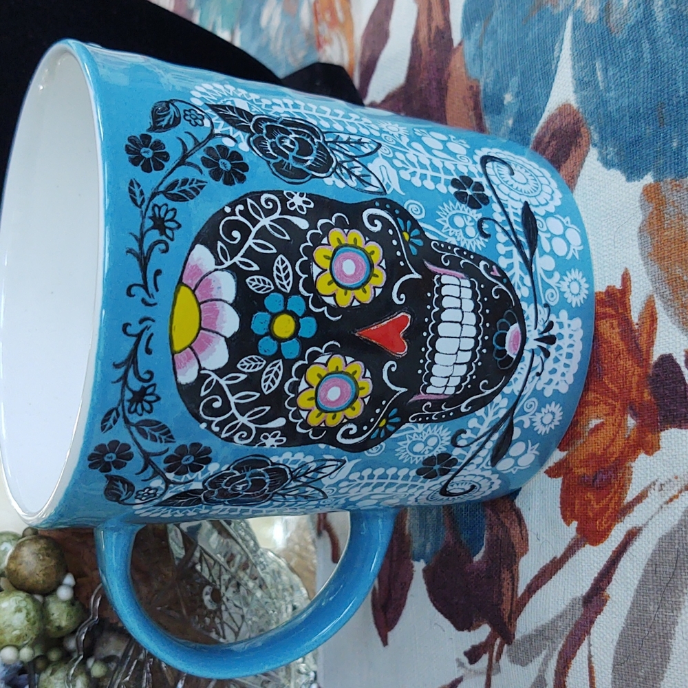 Mug 16 oz NWOT